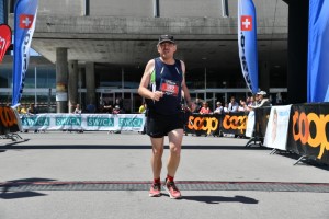 Im Ziel nach 100 Kilometern